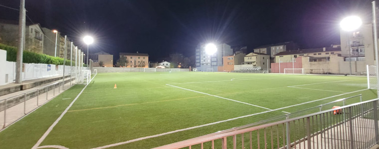 L’Ajuntament de Sant Joan de les Abadesses canvia l’enllumenat del Camp Municipal d’Esports